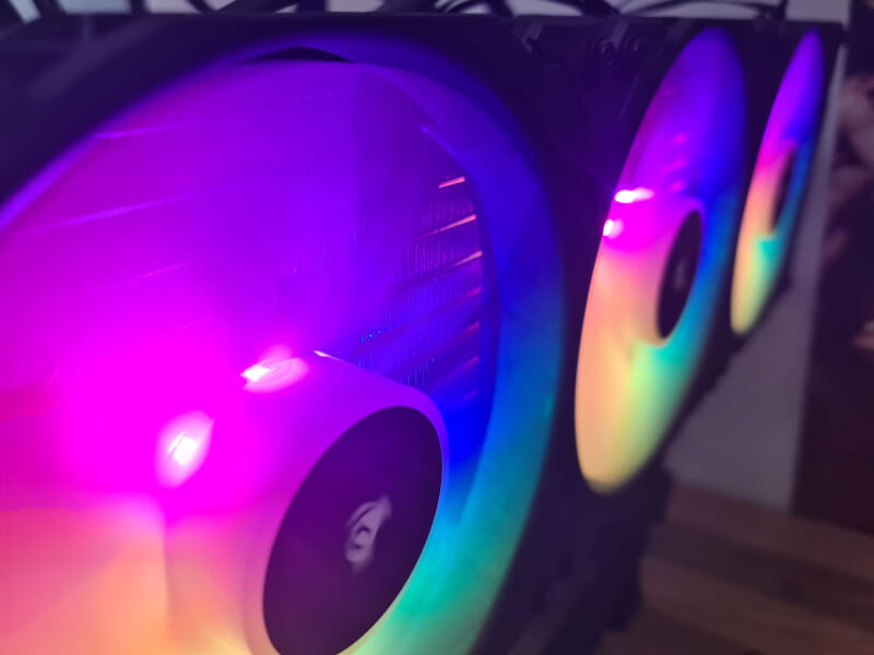 all-in-one watercooler 420mm Elite H170i ML140 Capellix RGB iCUE Corsair AIO Cooler